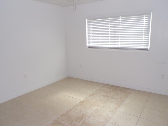 Building Photo - 1258 Barbara Dr