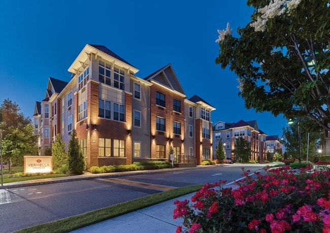 Building Photo - Vermella Crossing