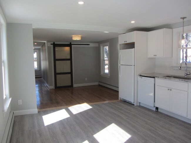 Building Photo - 59 Western Ave