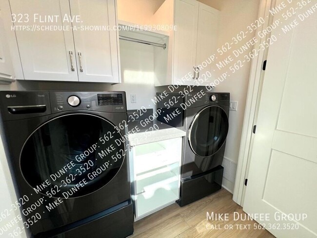 Building Photo - 323 Flint Ave