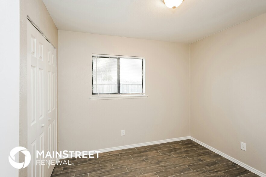 Building Photo - 3114 Echo Dr