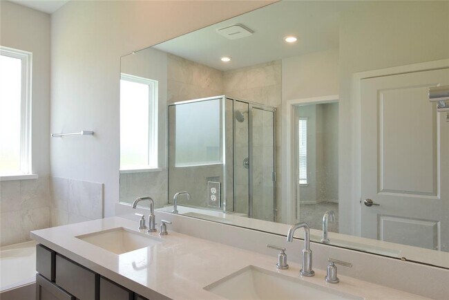 Building Photo - 8475 Harrington Grv Trl