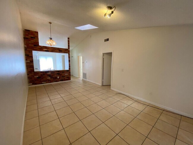 Building Photo - 4713 Almond Willow Dr