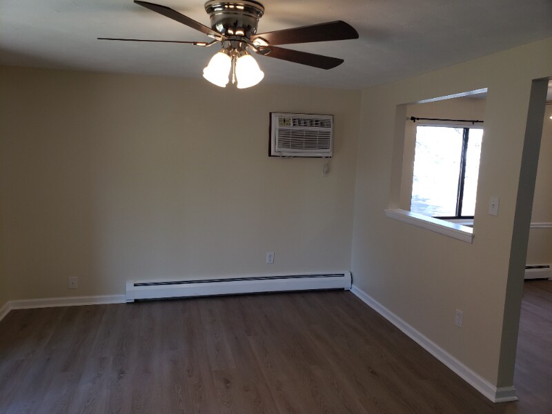 Building Photo - 1119 Farnsworth Ave