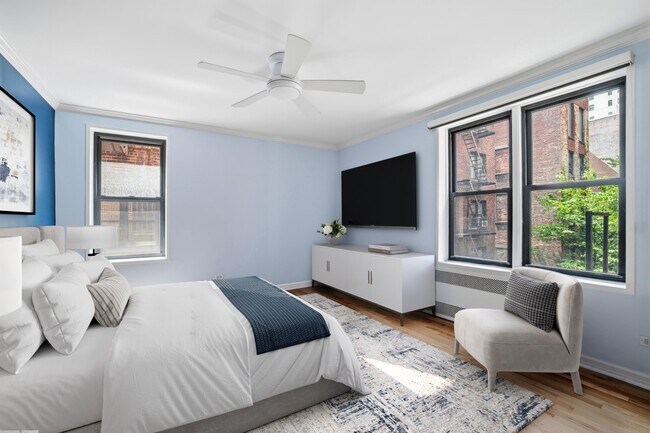 Building Photo - 400 W 58th St