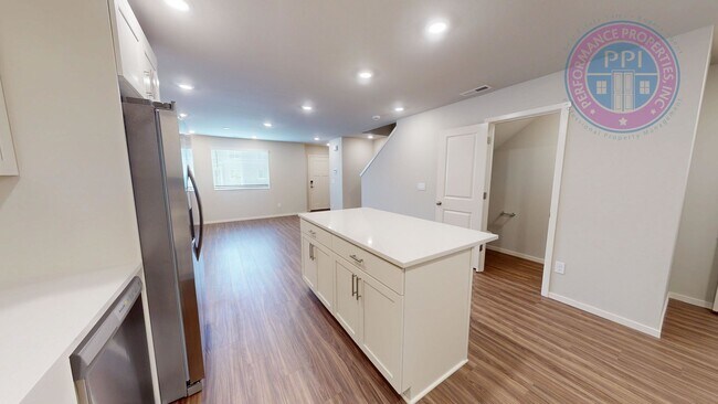 Building Photo - Lennar Homes, New Construction - Smith Creek Neighborhood!  Central Air, Stylish Amenities Throug...