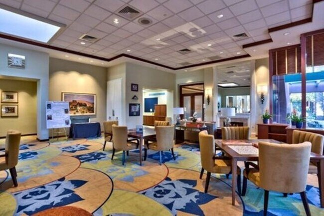 Building Photo - 20530 N Saratoga Way