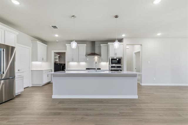 Building Photo - 1720 Foxtail Dr