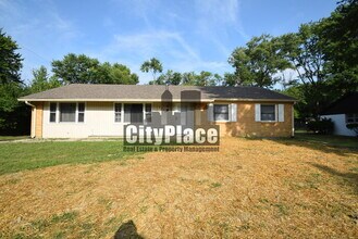 Building Photo - 1712 Arley Dr
