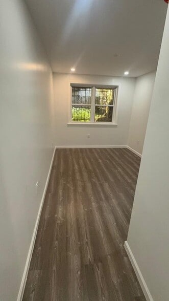 Building Photo - 3978 Carpenter Ave