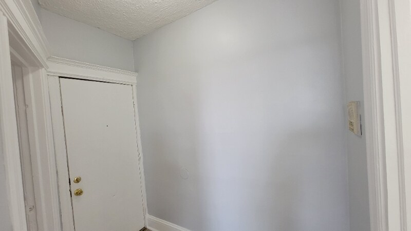 Building Photo - 464 Wethersfield Ave