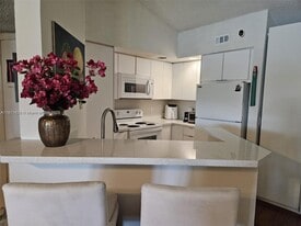 Building Photo - 12510 Vista Isles Dr