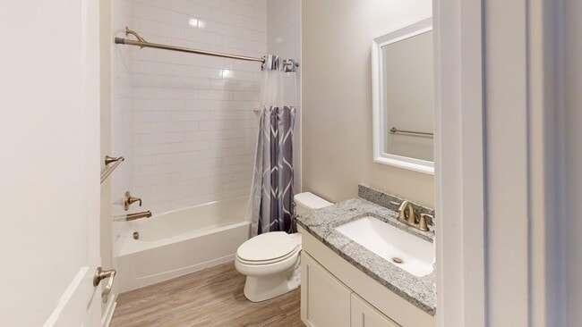 Building Photo - 38170 Castaway Dr