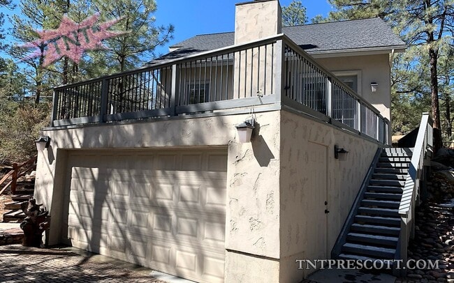 Building Photo - Prescott Home In The Pines