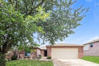 Building Photo - 3 BR/2BA | Newly Renovated Single Family Home | 1-Car Covered Parking | Gated backyard!