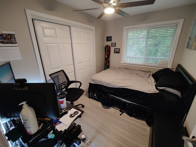 Building Photo - Cozy 2 bed, 1 bath in Central Boulder.