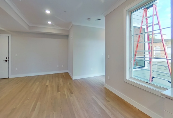 Apt 7 - 104 Warren St