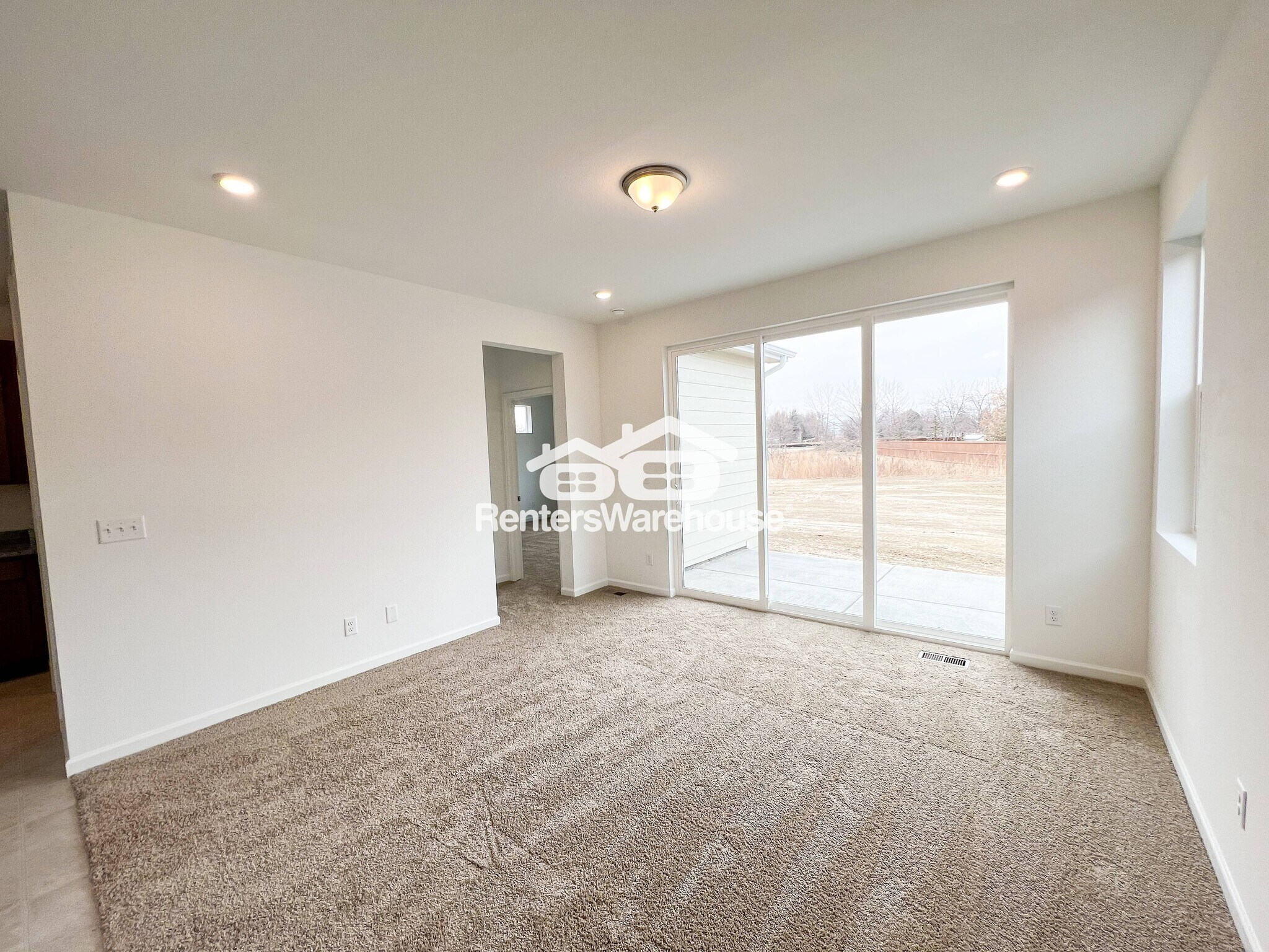 Building Photo - 53 Acorn Crk Ct