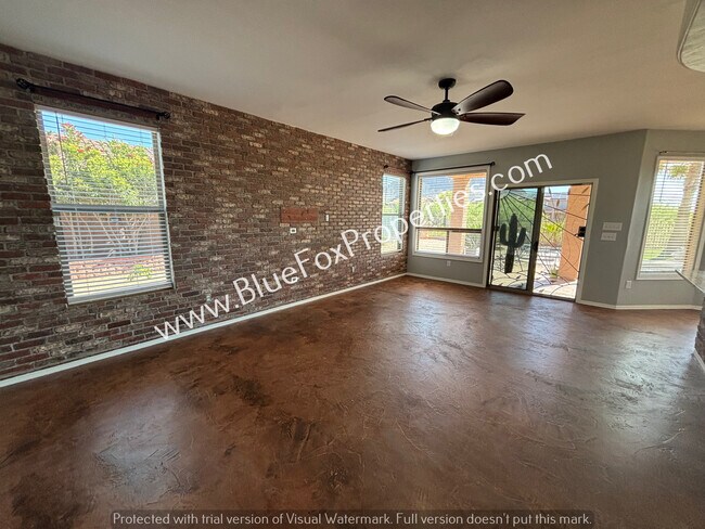 Building Photo - 4223 S Amber Rock Ave