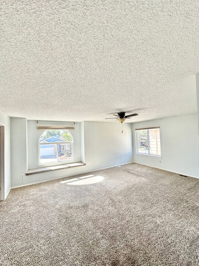 Building Photo - Beautiful home on Sausalito for rent!