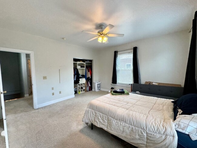 Building Photo - Charming 3 Bed/2 Full Bath in Columbia Tus...
