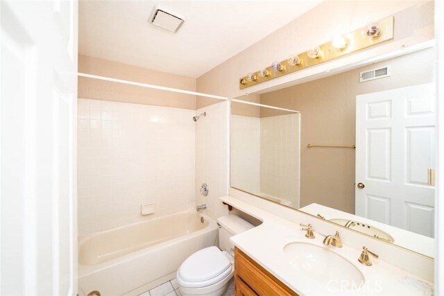 Building Photo - 25 Parkman Rd E