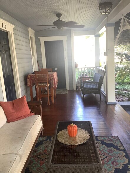 Building Photo - 132 8th Ave N