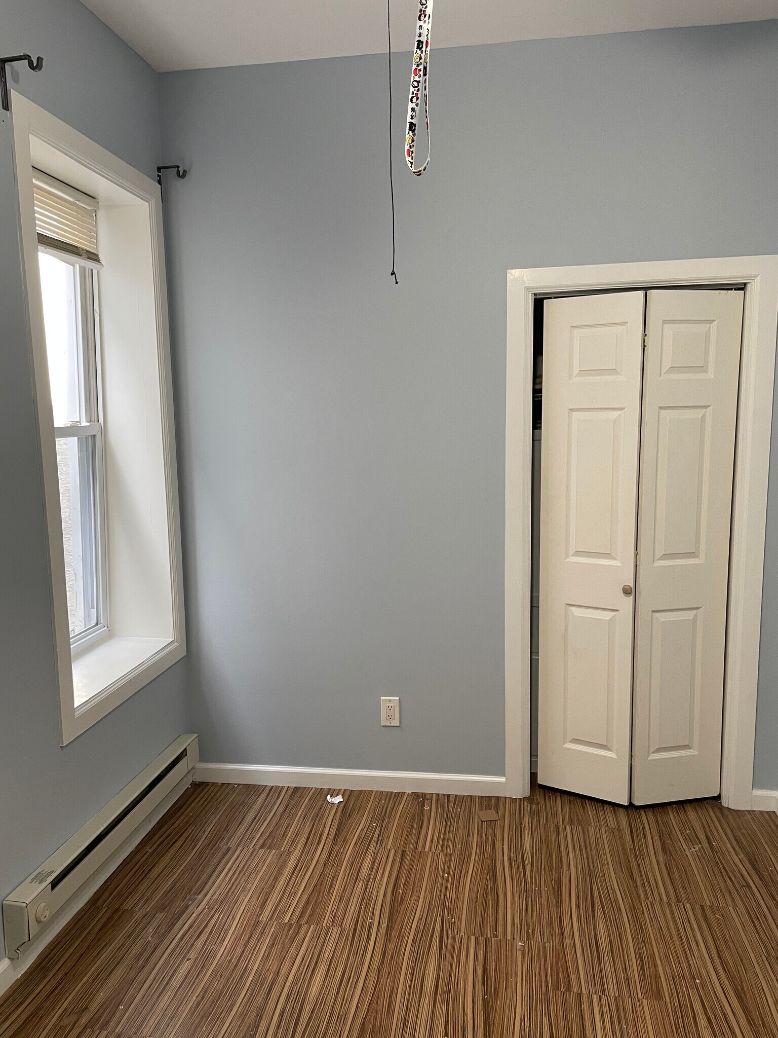 1st bedroom - 2013 N College Ave