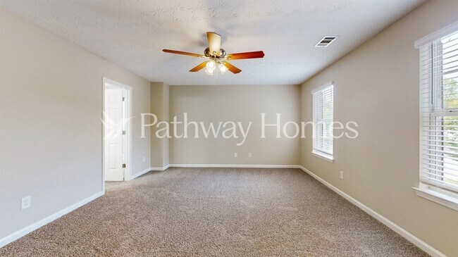 Building Photo - 808 Winsap Dr