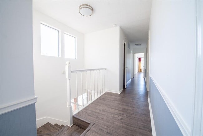 Building Photo - 5510 Chadwyck Dr