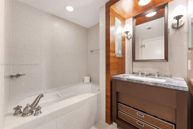 Building Photo - 6801 Collins Ave