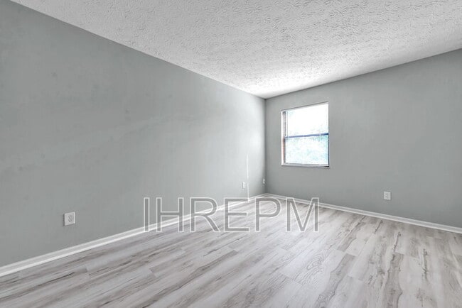 Building Photo - 4955 Kilconnel Dr