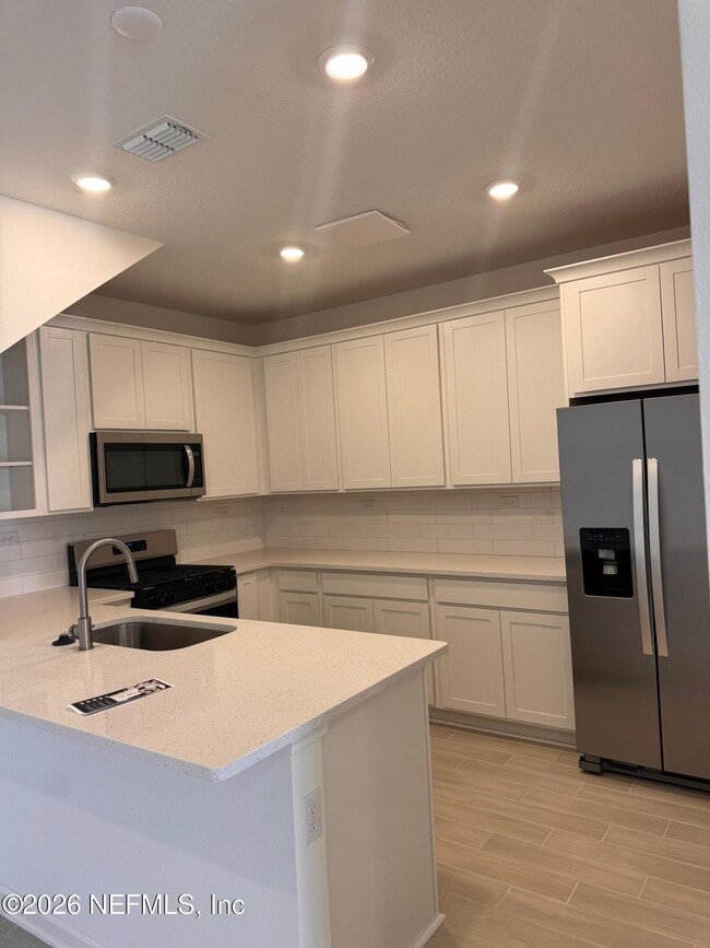 Building Photo - 91 Silver Myrtle Ct