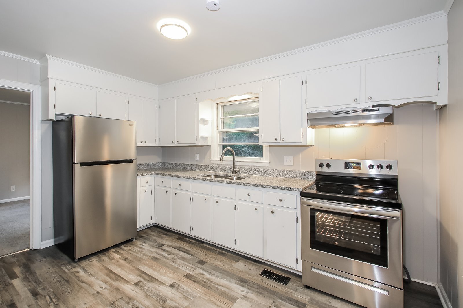 Building Photo - 2036 Wharton Dr