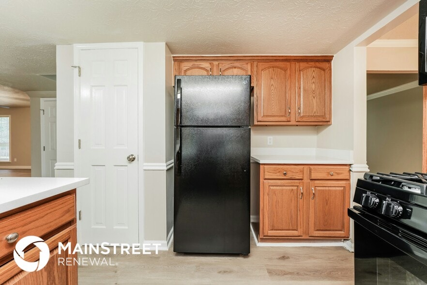 Building Photo - 103 Parkview Dr