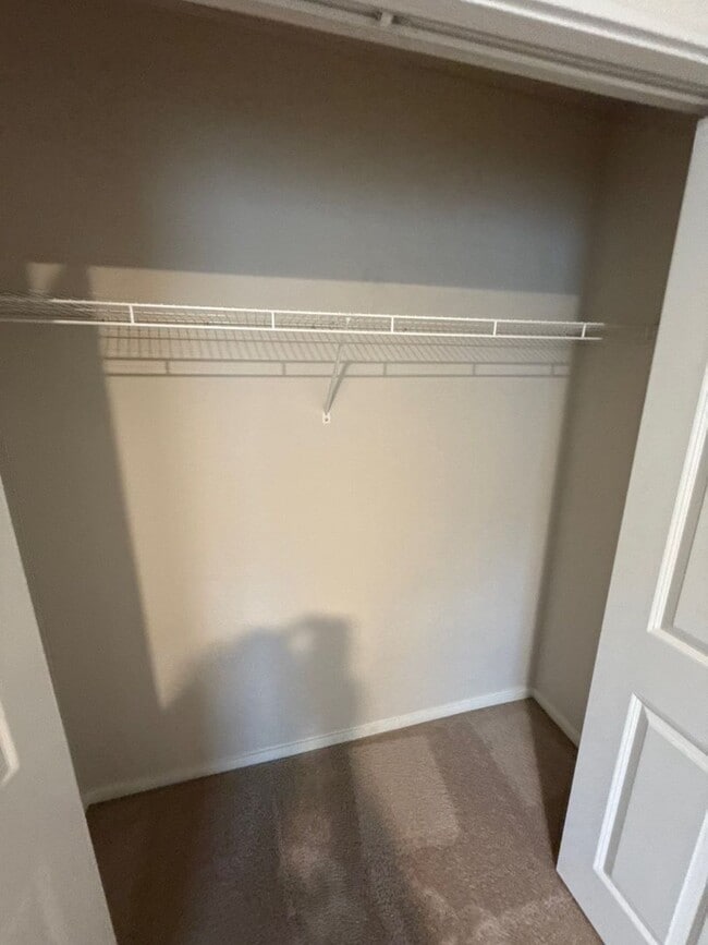 Building Photo - 4770 Daiquiri Ave NE