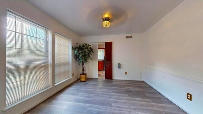 Building Photo - 4026 Ash Hollow Dr