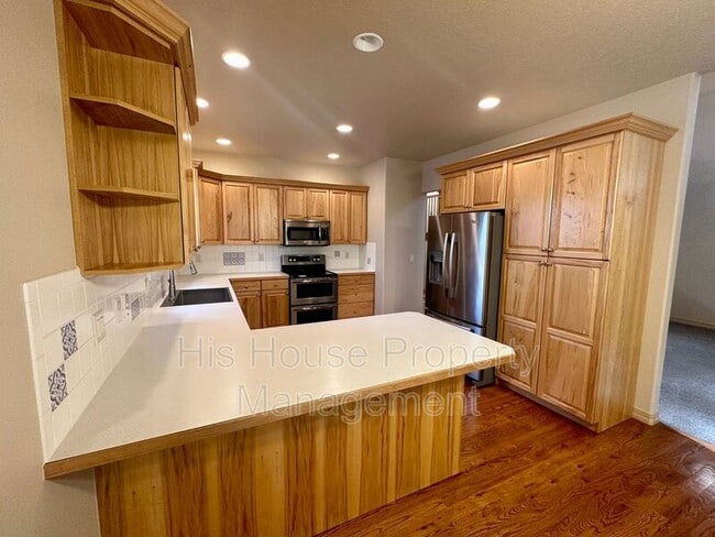 Building Photo - 3103 68th Ave Ct