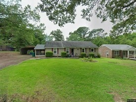 Building Photo - 475 Chester Levee Rd