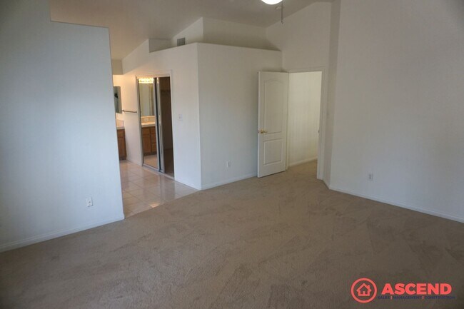 Building Photo - Home Located in Villages of Brimhall