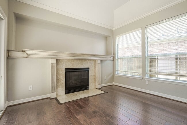 Building Photo - 6331 Collina Springs Ct