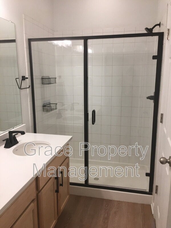 Building Photo - 9681 Truckee St