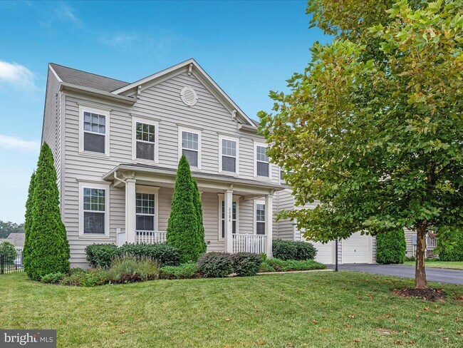 Building Photo - 6684 Muir Dr