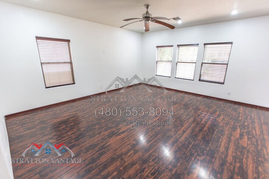 Building Photo - 21113 E Stonecrest Dr