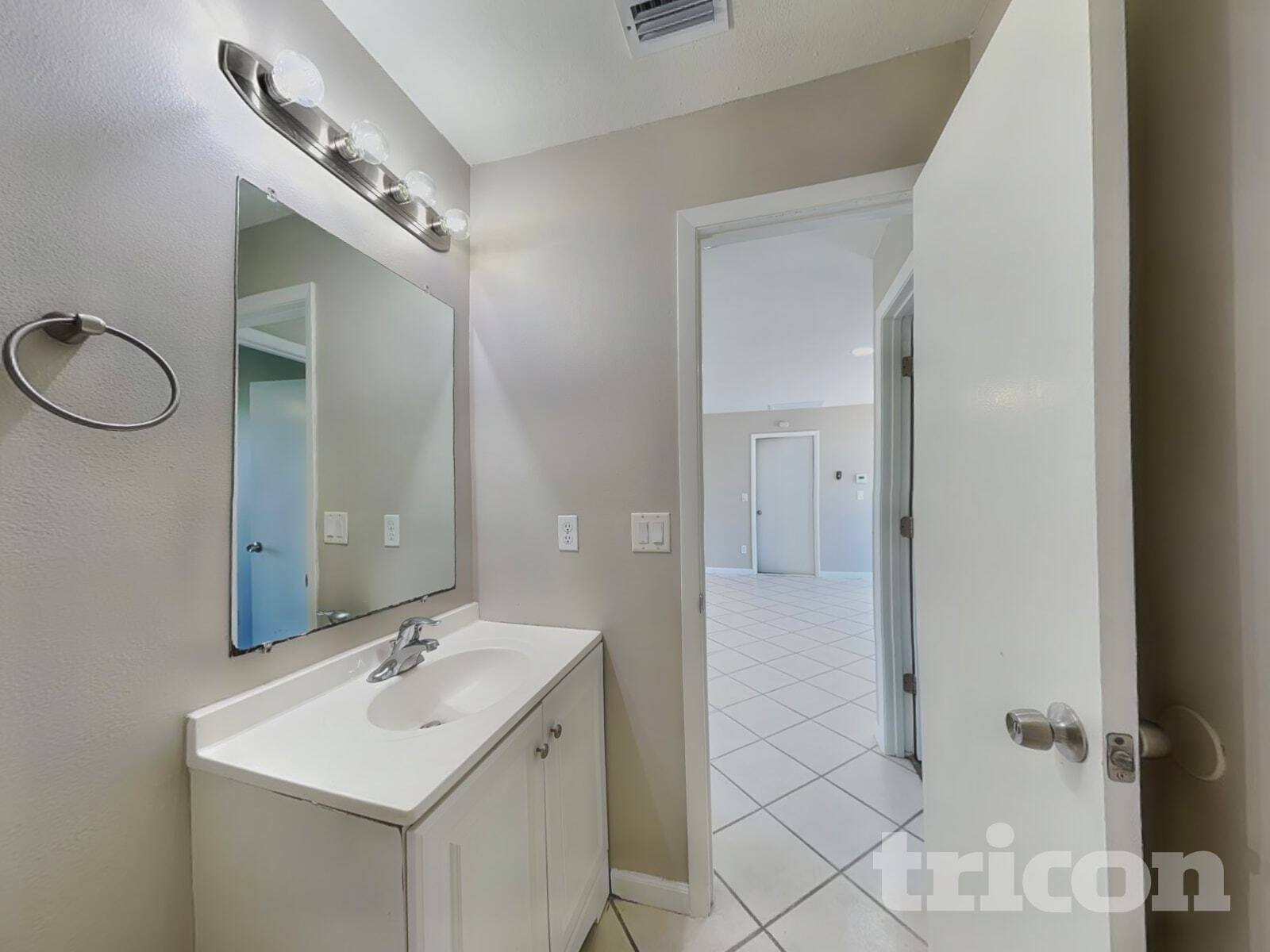 Building Photo - 5513 3rd Avenue Plaza W