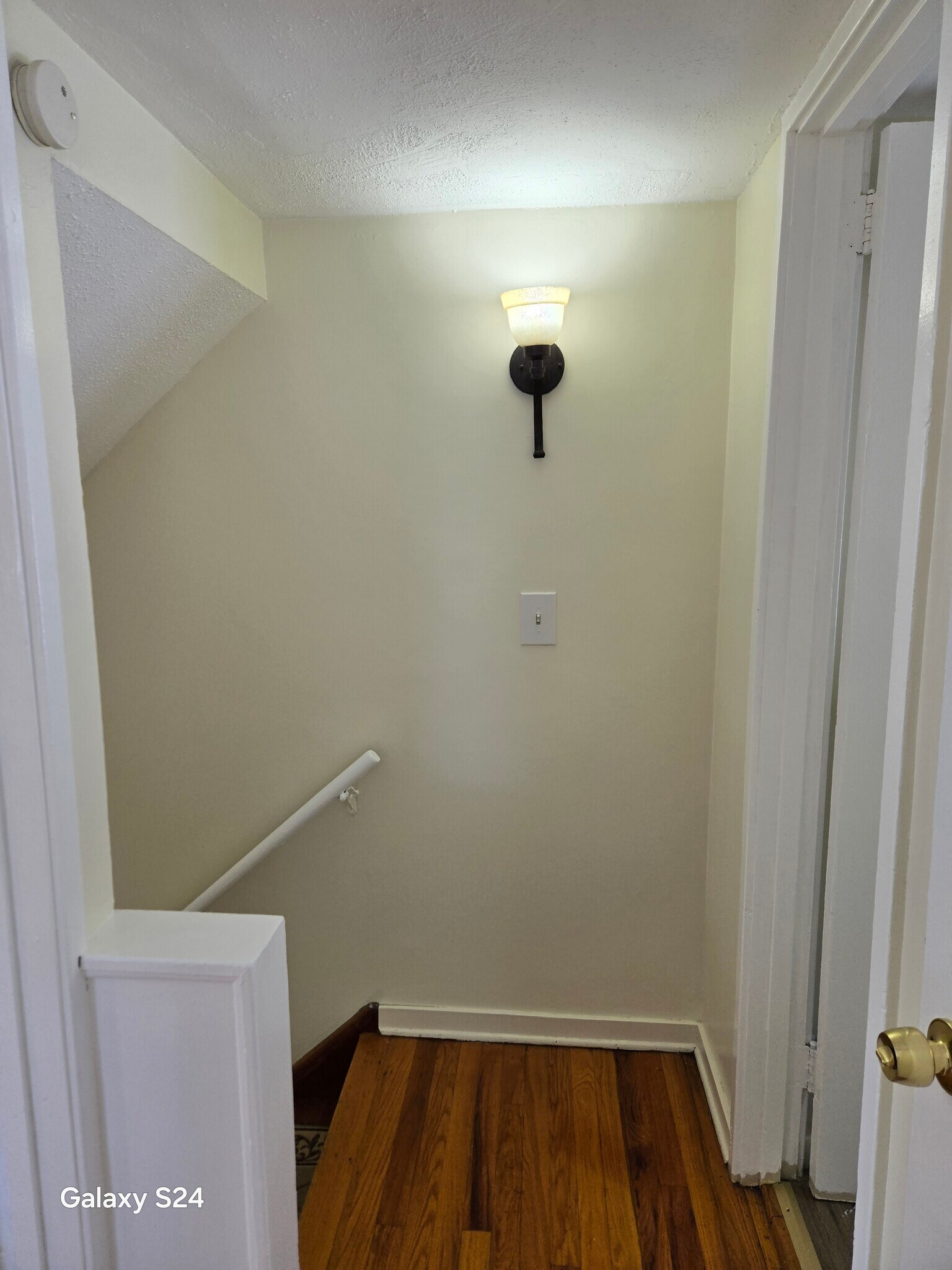 Building Photo - 94 Cortland Cir