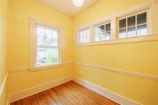 Building Photo - 100 Highland Ave
