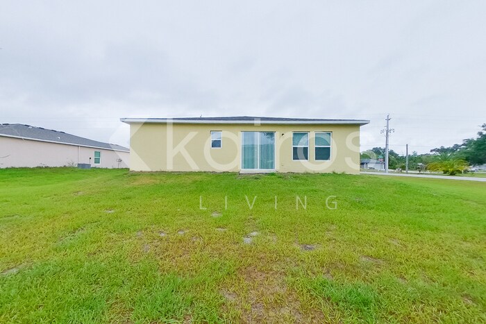 Building Photo - 21262 Quesada Ave
