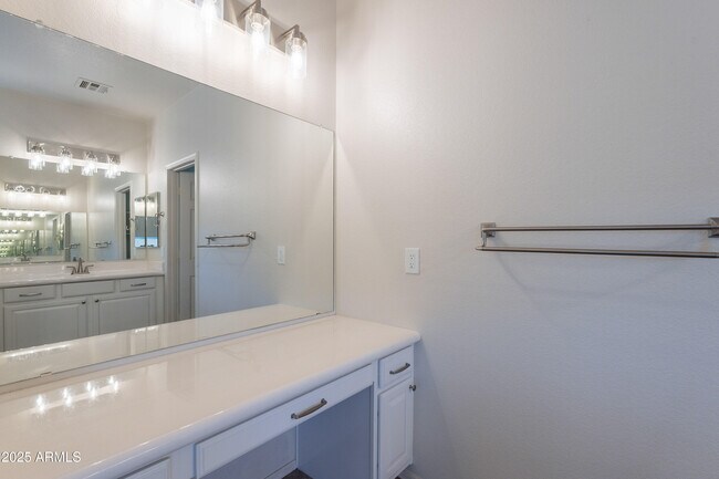 Building Photo - 12307 W Villa Hermosa
