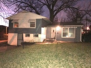 Building Photo - 4900 E 41st Terrace